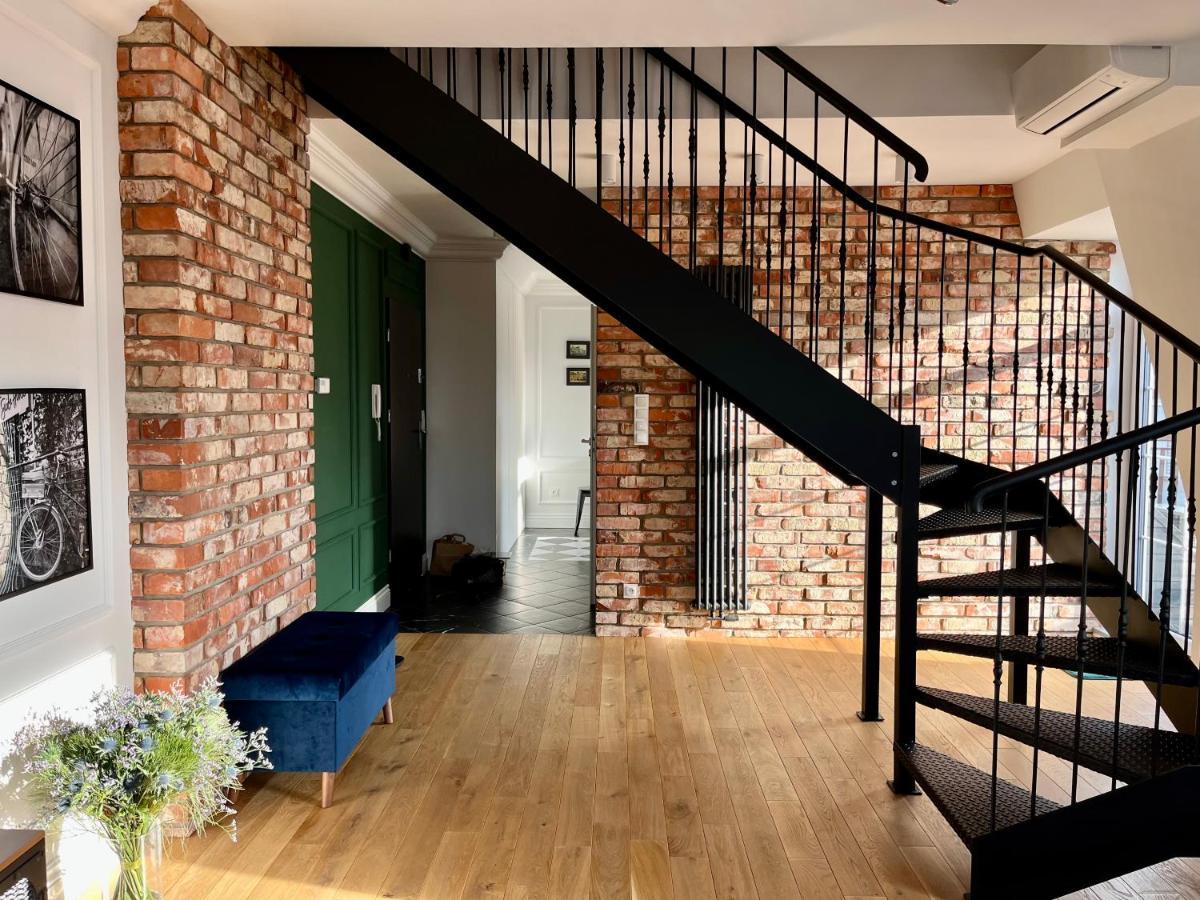 Apartamenty Lemon Pepper 옐레니아구라 외부 사진