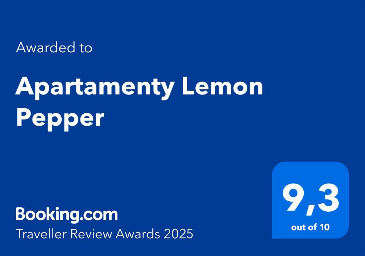 Apartamenty Lemon Pepper 옐레니아구라 외부 사진
